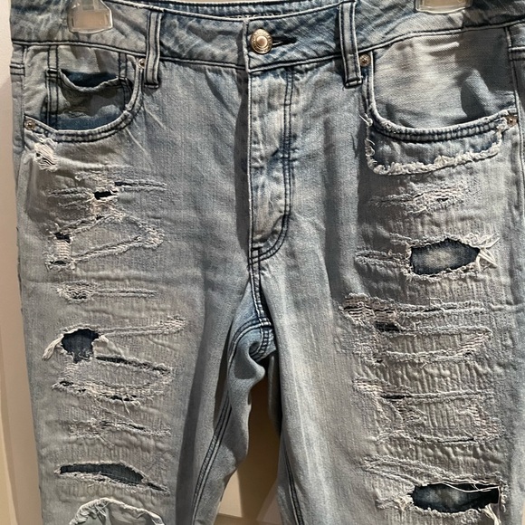 American Eagle Distressed Denim Button Fly Blue Jeans Unique Patched - Picture 6 of 6